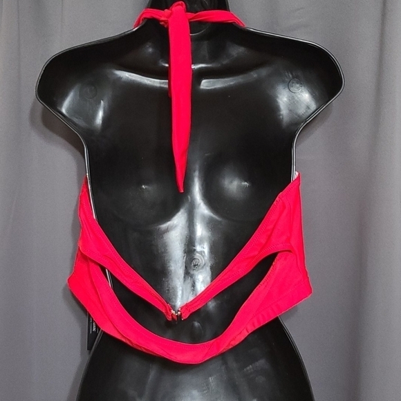 Unique & Classic NWT halter style red swim top XXL - Picture 2 of 5